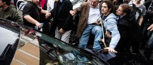 Avvocato presenta un esposto: «Sul funerale negato a Priebke violata la legge»