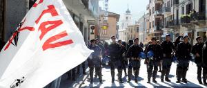Domani i no Tav, oggi i Cobas: intercettati antagonisti francesi, “incappucciati” e un furgone con armi
