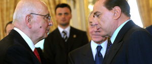 Sul “golpe” estivo contro Berlusconi del 2011, FI strizza l’occhio a Grillo per l’impeachment a Napolitano