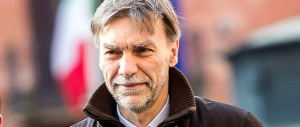 Anche il “cattolico adulto” Delrio attacca Galantino: “Solo qualunquismo”