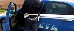 Extracomunitario (con precedenti di stupro) accoltella una squillo a Roma