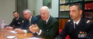 Marò, De Mistura riferisce alla Camera: «Diciamo no al processo in India, domani chiederemo aiuto a Obama»