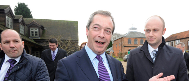 Nigel Farage: «Ad avere le mani insanguinate in Ucraina è l’Europa, non la Russia»