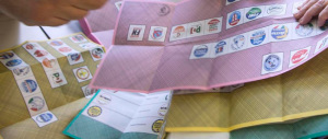 Quote rosa, la maggioranza si spacca e il voto slitta. M5S: è una truffa per le donne