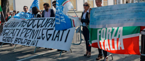 Fischi e slogan contro la Boldrini. Che subito ne spara un’altra a favore dei matrimoni gay