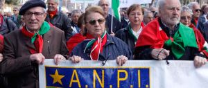 L’altro 25 aprile: rissa tra filopalestinesi ed ebrei al corteo dell’Anpi. Commemorati anche i caduti della Rsi