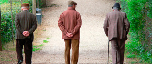 Nomadi truffavano gli anziani presentandosi come infermieri: due arresti