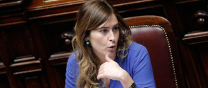 La Boschi travolta dagli sfottò sul web: «Che hai regalato a papà il 19 marzo?»