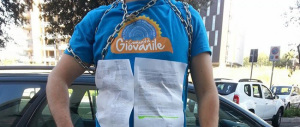 A rischio chiusura la Comunità Giovanile di Roma. Gli operatori si incatenano davanti all’assessorato
