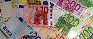Con Renzi tutti più poveri: nell’uovo di Pasqua la tassa anche sugli stipendi medi?