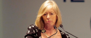 Gaffe del ministro Giannini: cita solo l’inglese e il francese e fa arrabbiare i docenti di spagnolo