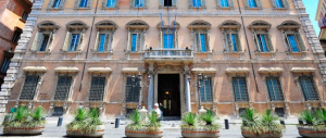 I “capponi che non vogliono il Natale” diventano l’incubo del governo