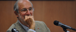 Spunta anche la traccia che celebra Renzo Piano, il senatore che votò solo per cacciare il Cav…