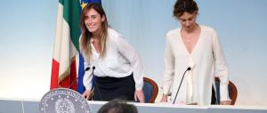 La Boschi avverte i Cinquestelle: parliamo, ma l’Italicum non si tocca. E Napolitano frena: le consultazioni spettano a Renzi
