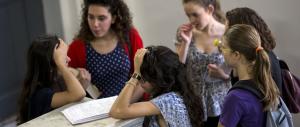 E arrivò il temuto giorno del “quizzone”: tra domande e elaborati la maturità volge (quasi) al termine