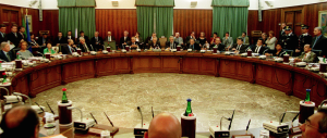 Pensionamento anticipato dei giudici per fare largo ai giovani, la “casta” delle toghe prova a resistere