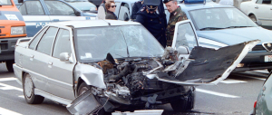 Polizze d’oro agli automobilisti e tante “governance” irregolari: le assicurazioni italiane sono le peggiori d’Europa
