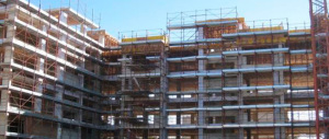 Per fortuna torna a crescere (poco) il mercato immobiliare