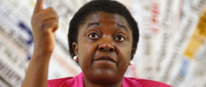 Insultò la Kyenge su Facebook, il giudice lo reintegra dopo il licenziamento