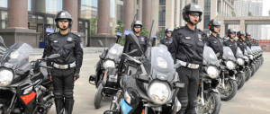 Cina, la mannaia comunista sugli indipendentisti uiguri: 113 condanne (di cui quattro ergastoli)