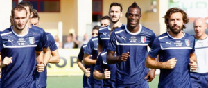 Mondiali di calcio, il Brasile ringrazia l’arbitro. Cresce l’attesa per il debutto degli Azzurri