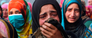 India, l’ennesimo orrore: voleva un maschio, uomo d’affari uccide figlia e moglie a Nuova Delhi