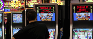 Un’azienda italiana conquista Las Vegas. Che tristezza: prima esportavamo arte e genio, ora slot-machine