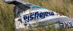Boeing 777, tra accuse incrociate e becera propaganda. Una cinica partita sulla pelle di 298 innocenti