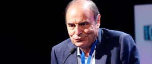 Vespa: «Intervisterei Hitler se tornasse dall’inferno, ma me lo impedirebbero»