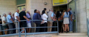 Poste italiane per far volare Alitalia? Ma ci facciano il piacere! Pensino piuttosto a recapitare le raccomandate