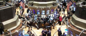 Borse europee ancora in picchiata. I titoli bancari affossano Milano (-3,4)