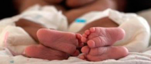 Scambio embrioni, parla il papà dei gemellini contesi: «Crescono con noi, un giorno conosceranno la verità»