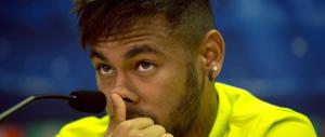 L’iperbole di Neymar: trecentomilioni per rescindersi e regalarsi