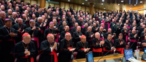 Sinodo, affiorano le critiche: occorre parlare anche delle «famiglie regolari»