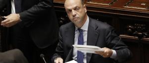 Alfano si difende alla Camera, ma rimane sotto attacco del Pd