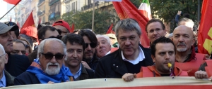 Landini a testa bassa: «Renzi non piace agli onesti». Ira nel Pd