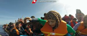 Immigrati, “Triton” si avvia già verso il naufragio: caos tra Gdf e Marina