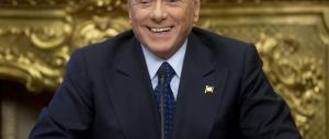 Berlusconi: «Ecco come convinsi Gheddafi a usare il bidet» (video)