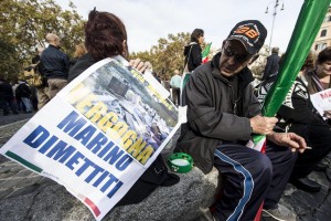 Roma: Marcia periferie, al via corteo "Marino vattene"