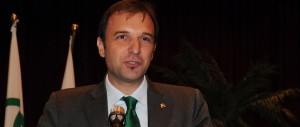 La beneficenza? A Padova si fa per “aiutare” gli immigrati a rimpatriare