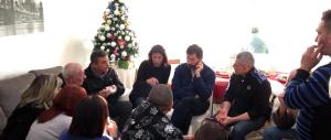 Tor Sapienza, i pranzi “beffa” non bastano: romani ancora in piazza
