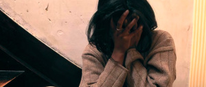 Ragazza aggredita sul treno dai nordafricani, Salvini propone uno “zac”…