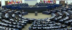 Semestre Ue: l’Italia passa la mano. Aula vuota a Strasburgo per Renzi