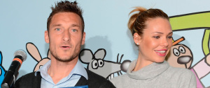 Settimanale rivela: Totti e Ilary litigano al ristorante per il terzo figlio