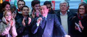 Berlusconi: «Il Pd difende solo i suoi interessi. Il centrodestra torni unito»