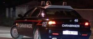 Nomadi in fuga travolgono auto con famiglia a bordo: un arresto e 3 feriti