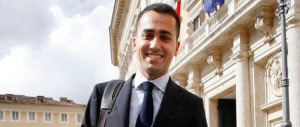 Caso Nogarin, il M5S peggio del Pd: «Se l’indagato è mio, lo gestisco io»