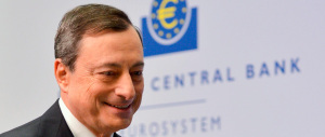 Draghi parla e la Borsa di Milano vola: «Acquisti “bond” prorogati a fine 2017»
