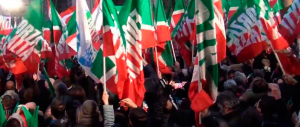 Forza Italia all’attacco: «Renzi usa le leggi come avvertimenti al Cav»