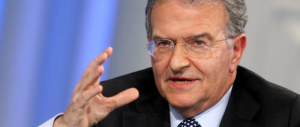 Cicchitto avverte: senza di noi cade il governo… E strizza l’occhio al Cav